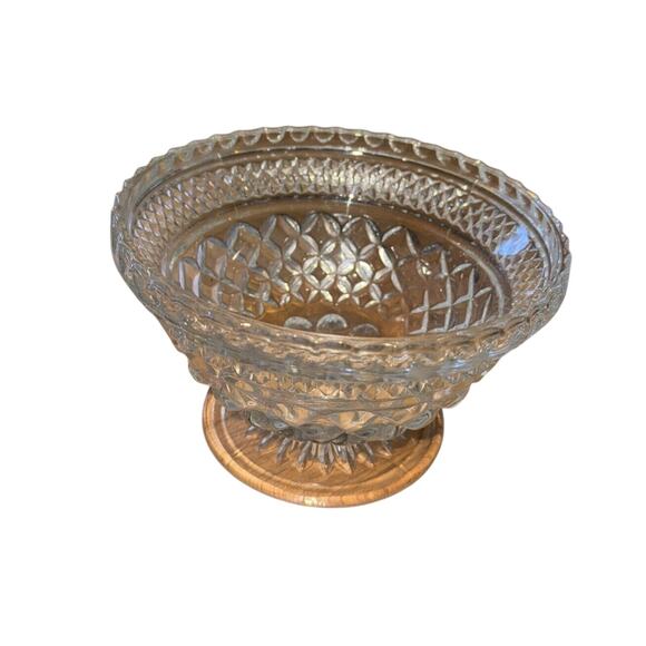Vtg MCM Anchor Hocking Wexford Glass Diamond-Cut Crystal Footed Dish Bowl - Picture 1 of 3